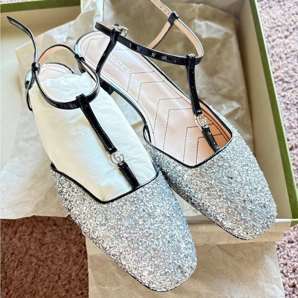 Gucci Silver Glitter Women's T-Strap Shoes Flats - Picture 2 of 7